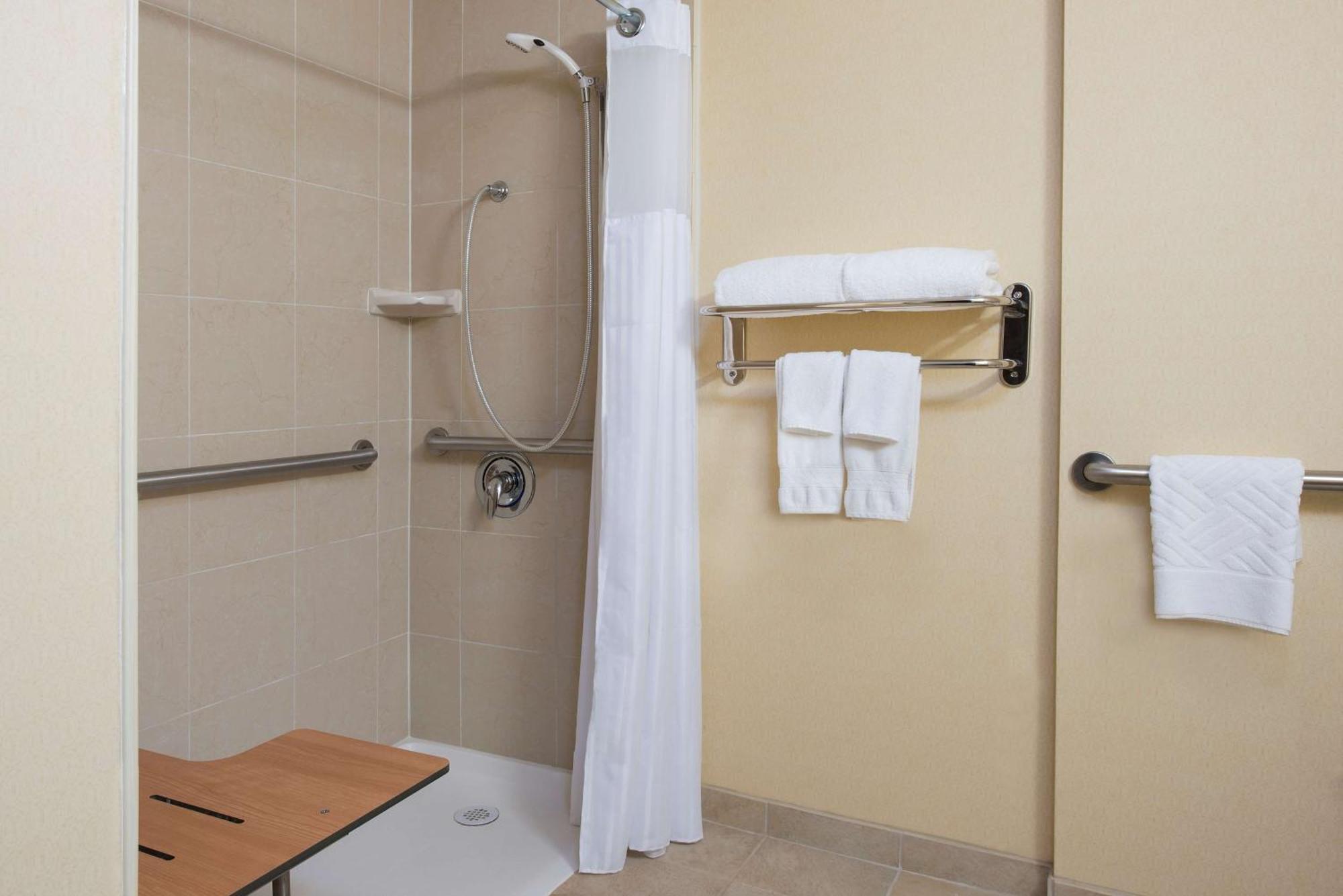 Double Room Disability Access,1551981241:JPEG